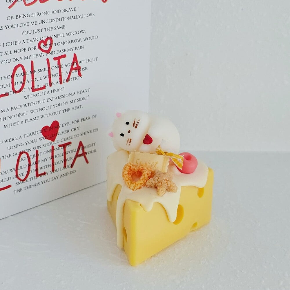 Cute Cheesecake Candle
