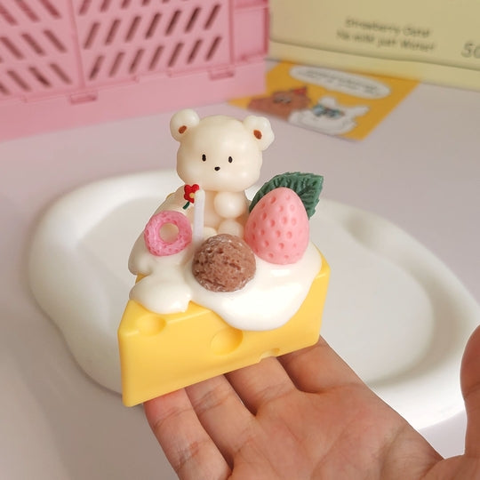 Cute Cheesecake Candle